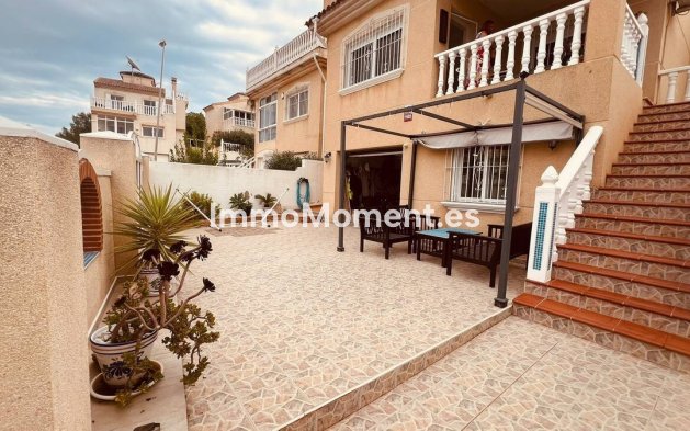 Reventa - Villa independiente - Orihuela Costa - Villamartín