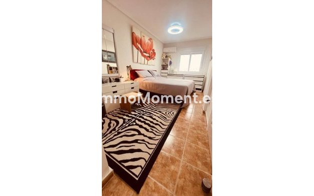 Reventa - Villa independiente - Orihuela Costa - Villamartín