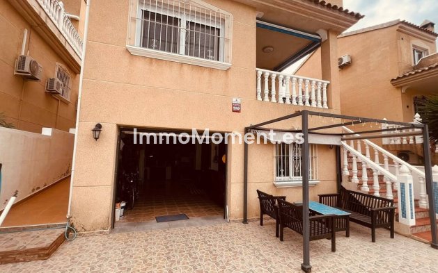 Reventa - Villa independiente - Orihuela Costa - Villamartín