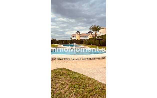 Reventa - Villa independiente - Orihuela Costa - Villamartín