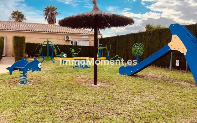 Reventa - Villa independiente - Orihuela Costa - Villamartín