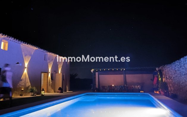 Resale - Country house - Yecla - Yecla Centro