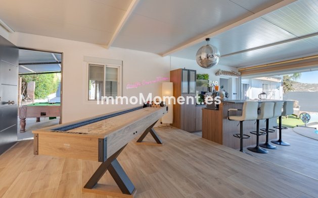 Bestaande woning - Vrijstaande villa - Binnenland  - Coín