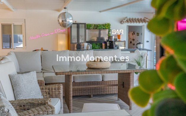 Bestaande woning - Vrijstaande villa - Binnenland  - Coín