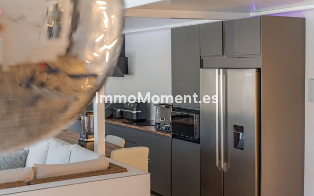 Bestaande woning - Vrijstaande villa - Binnenland  - Coín