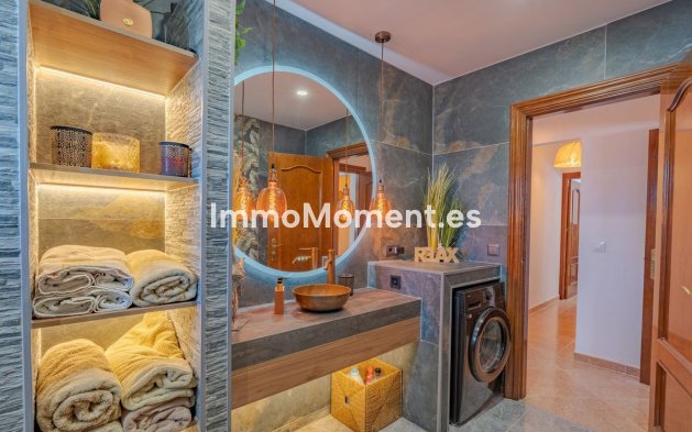 Bestaande woning - Vrijstaande villa - Binnenland  - Coín