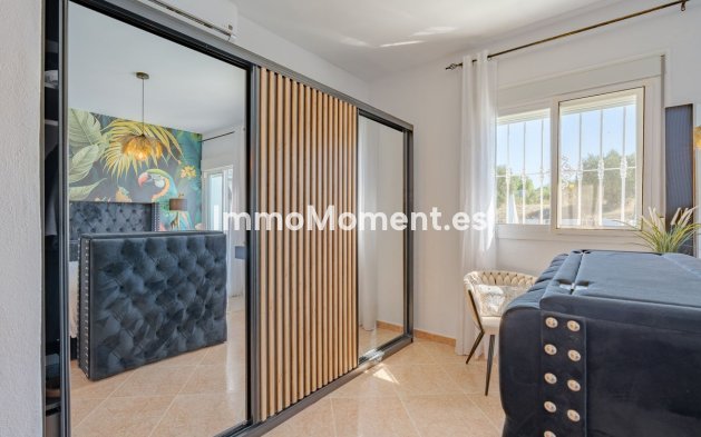 Bestaande woning - Vrijstaande villa - Binnenland  - Coín