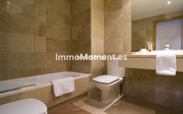 Wiederverkauf - Wohnung - Estepona  - Estepona Centro