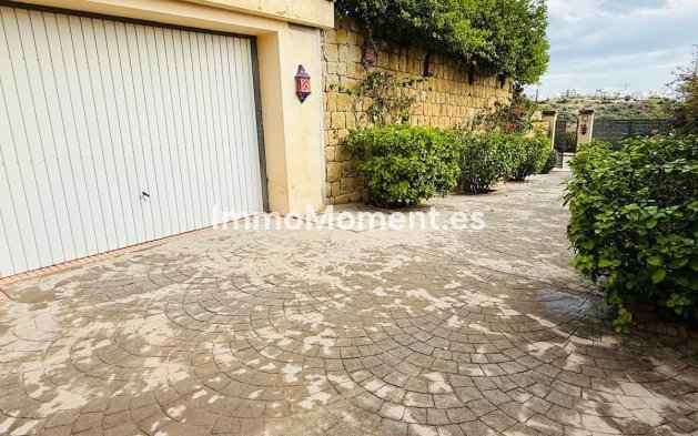 Reventa - Villa independiente - Casares - Casares Centro