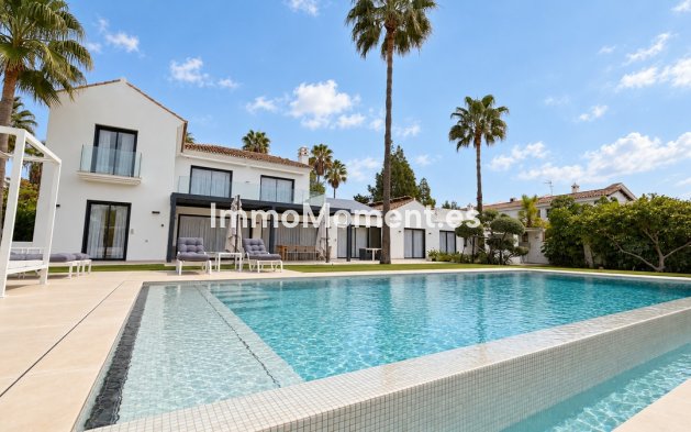 Reventa - Villa independiente - Marbella - Guadalmina Baja