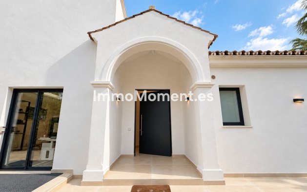 Reventa - Villa independiente - Marbella - Guadalmina Baja