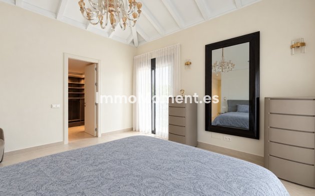 Reventa - Villa independiente - Marbella - Guadalmina Baja