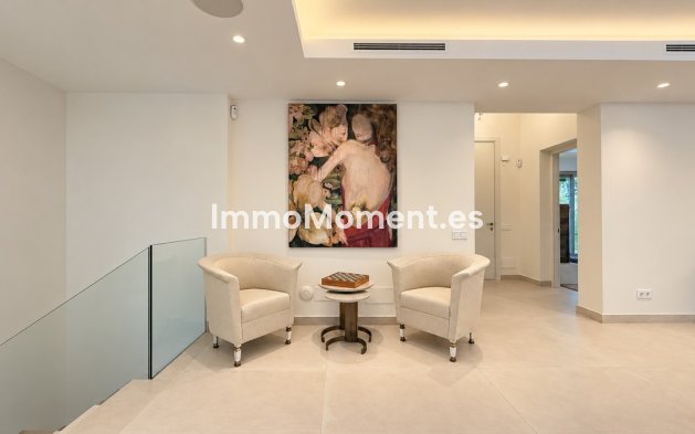 Reventa - Villa independiente - Marbella - Guadalmina Baja
