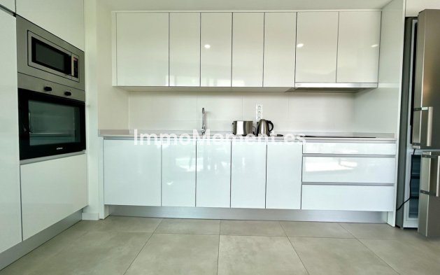 Resale - Apartment - Orihuela - Campoamor