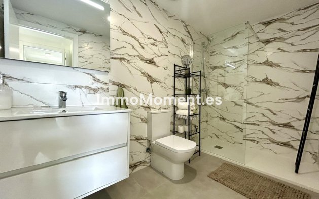 Resale - Apartment - Orihuela - Campoamor