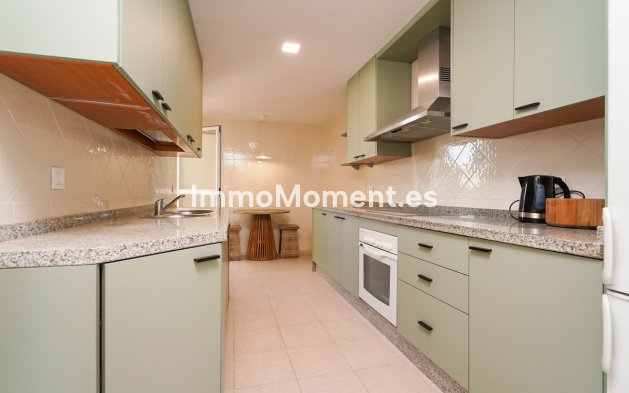 Wiederverkauf - Wohnung - Marbella - Elviria