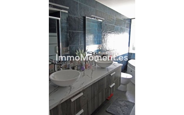 Resale - Townhouse - Estepona - Bel Air