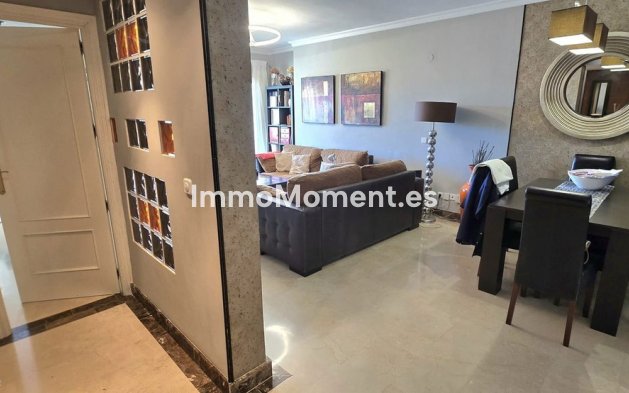 Resale - Apartment - Estepona - Bel Air