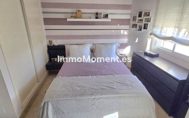 Resale - Apartment - Estepona - Bel Air