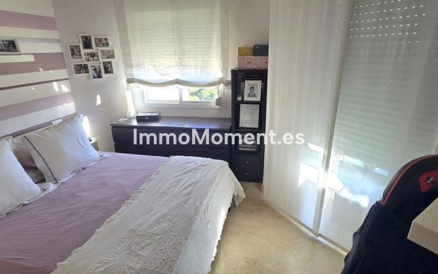 Resale - Apartment - Estepona - Bel Air