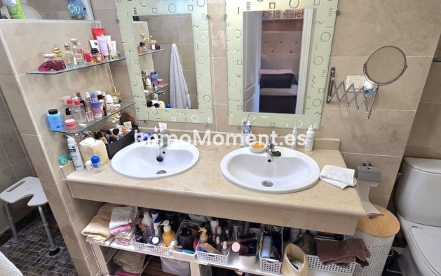 Resale - Apartment - Estepona - Bel Air