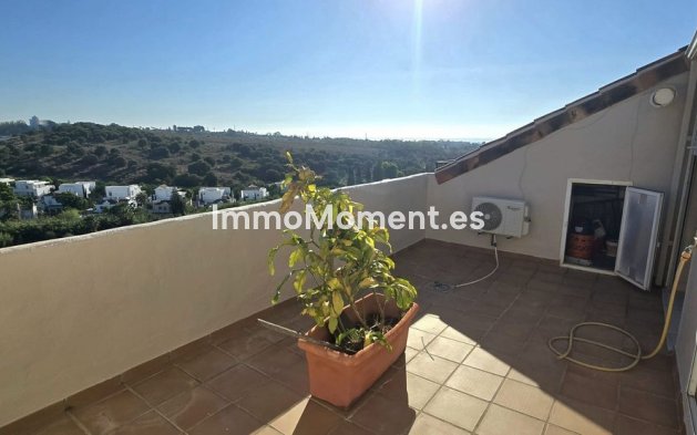 Resale - Apartment - Estepona - Bel Air