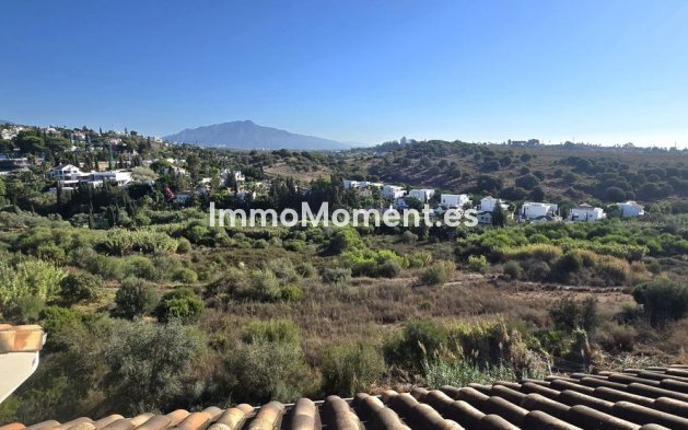 Resale - Apartment - Estepona - Bel Air