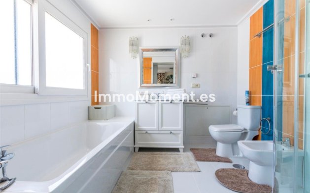 Wiederverkauf - Freistehende Villa - Marbella - San Pedro de Alcántara