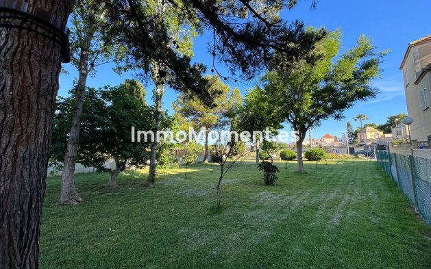 Resale - Detached villa - Torrevieja - Torrevieja Centro