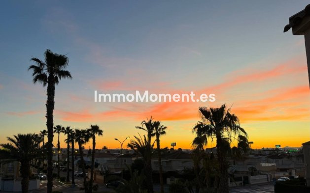 Resale - Detached villa - Torrevieja - Torrevieja Centro