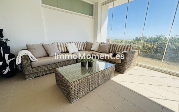 Resale - Apartment - Marbella - La Mairena