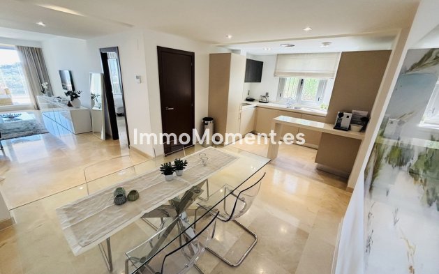 Resale - Apartment - Marbella - La Mairena