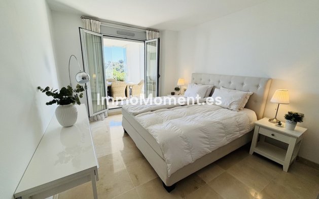 Resale - Apartment - Marbella - La Mairena