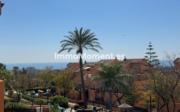 Resale - Apartment - Marbella - Elviria