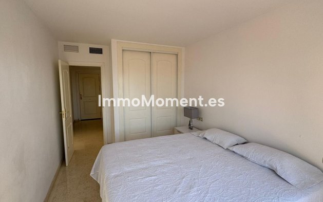 Resale - Apartment - Marbella - Elviria