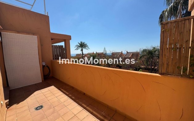 Resale - Apartment - Marbella - Elviria