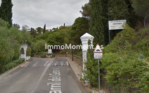 Wiederverkauf - Grundstück - Marbella - Altos de los Monteros