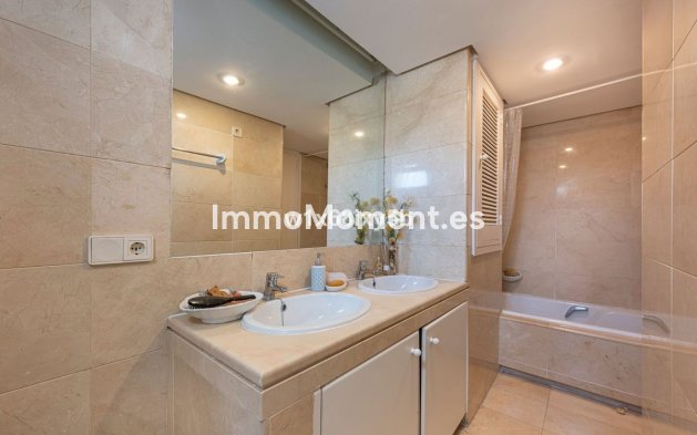 Reventa - Adosado - Estepona  - Cancelada