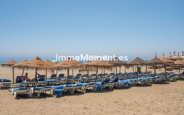 Reventa - Adosado - Estepona  - Cancelada