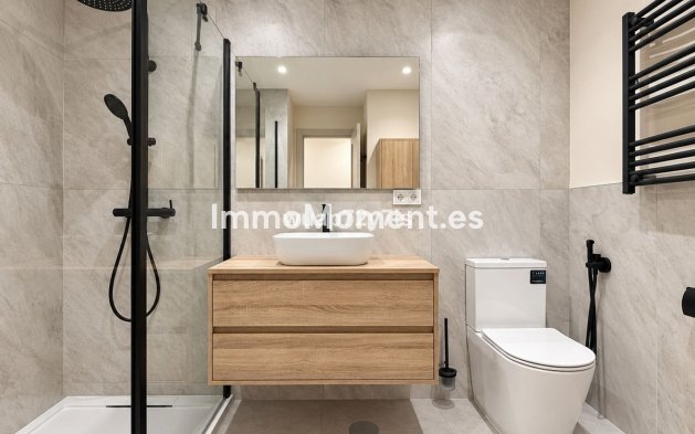 Wiederverkauf - Wohnung - Estepona  - El Presidente