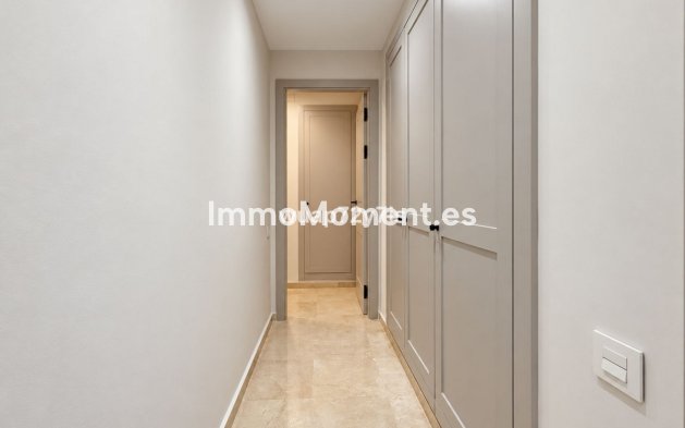 Wiederverkauf - Wohnung - Estepona  - El Presidente