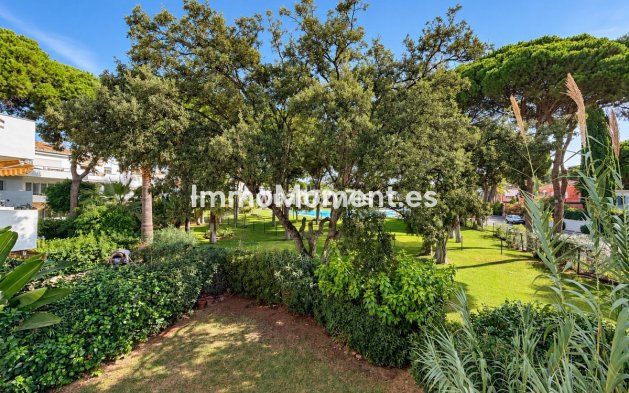 Wiederverkauf - Wohnung - Estepona  - El Presidente