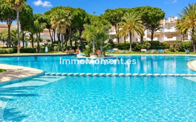 Wiederverkauf - Wohnung - Estepona  - El Presidente