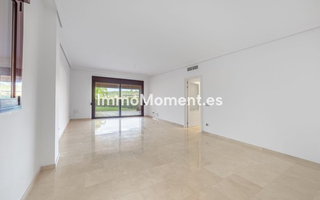 Reventa - Apartamento - Casares - Casares Centro