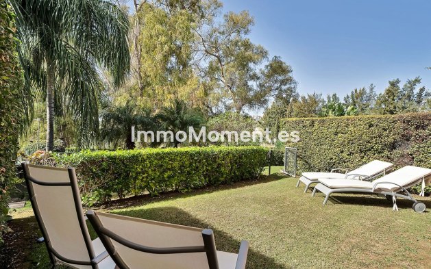 Wiederverkauf - Wohnung - Estepona  - Atalaya
