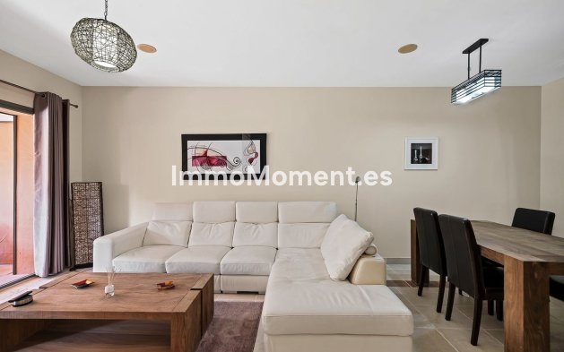 Wiederverkauf - Wohnung - Estepona  - Atalaya