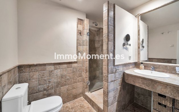 Wiederverkauf - Wohnung - Estepona  - Atalaya