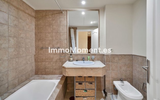 Wiederverkauf - Wohnung - Estepona  - Atalaya