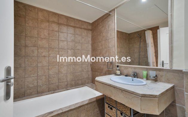Wiederverkauf - Wohnung - Estepona  - Atalaya
