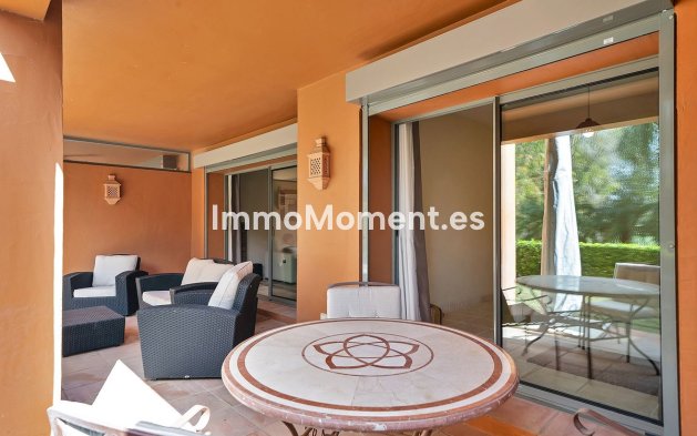 Wiederverkauf - Wohnung - Estepona  - Atalaya